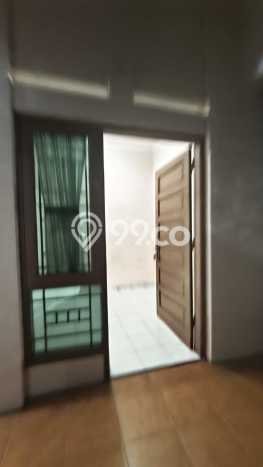 Lokasi terbaik! Rumah siap pakai disewakan di Cimahi LB 100m2 Lokasi terbaik! Rumah siap pakai disewakan di Cimahi LB 100m2