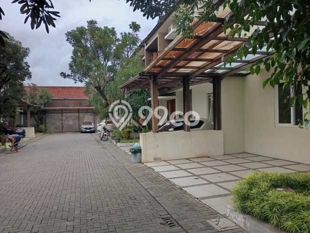 Rumah kawasan , Dekat Mall, LT 180m2m² Rumah kawasan , Dekat Mall, LT 180m2m²