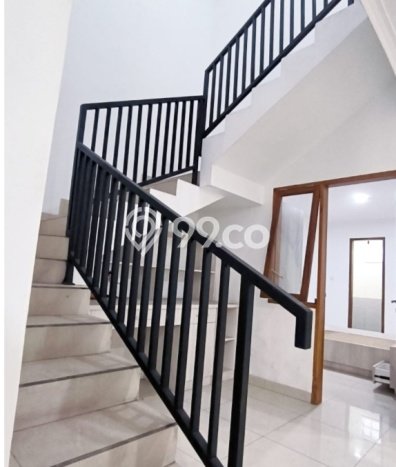 PRIME LOCATION! Rumah Berkembang di Regol, Luas 140m² LB 200m² PRIME LOCATION! Rumah Berkembang di Regol, Luas 140m² LB 200m²