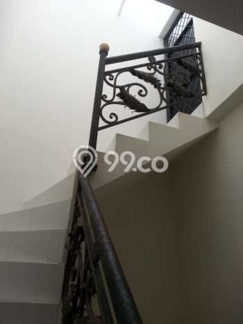 Rumah Sewa Bandung LT 150m2 LB 180m2 Kawasan Taman Kopo Indah Rumah Sewa Bandung LT 150m2 LB 180m2 Kawasan Taman Kopo Indah