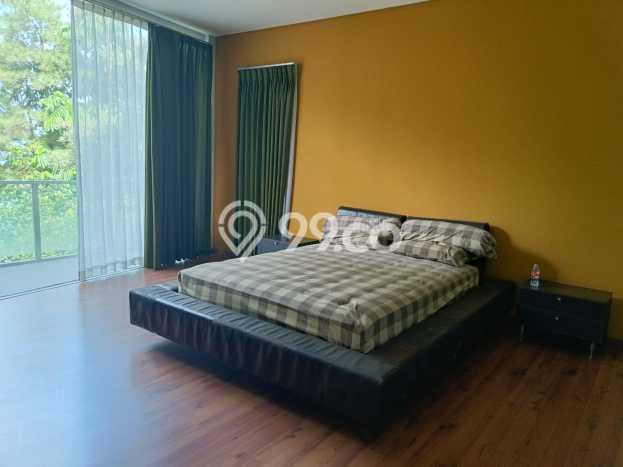Jual Rumah Mewah Megah Dengan View Cantik di Kota Baru Parahyangan, Bandung Jual Rumah Mewah Megah Dengan View Cantik di Kota Baru Parahyangan, Bandung