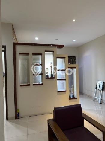 Disewakan! Rumah 7 Kamar Tidur &
4 Kamar Mandi di Singgasana, Bandung Disewakan! Rumah 7 Kamar Tidur &
4 Kamar Mandi di Singgasana, Bandung