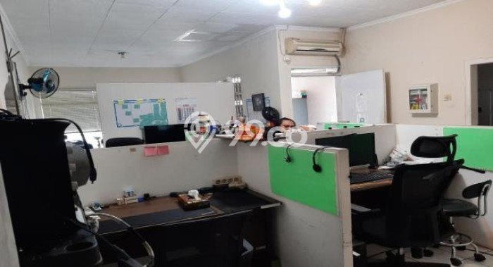 Dijual Rumah 4 Kamar Lokasi Ideal Bagus dan Strategis di Cibeunying Kidul Dijual Rumah 4 Kamar Lokasi Ideal Bagus dan Strategis di Cibeunying Kidul