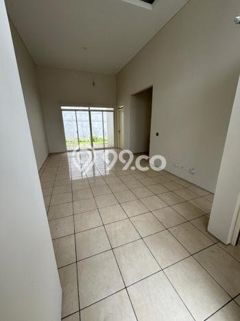 Jarang Ada! Rumah Sewa 2 Kamar Nyaman Siap Huni Kota Baru Parahyangan Jarang Ada! Rumah Sewa 2 Kamar Nyaman Siap Huni Kota Baru Parahyangan