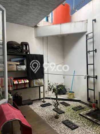 Rumah Modern 2 Kamar LT 93m2 di Taman Kopo Indah Rumah Modern 2 Kamar LT 93m2 di Taman Kopo Indah