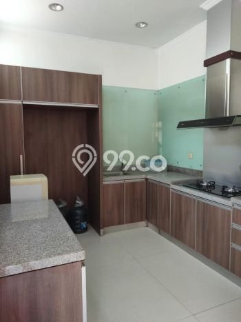 Rumah di , Bandung, Luas 440m2m² Bangunan 350m2m² Rumah di , Bandung, Luas 440m2m² Bangunan 350m2m²
