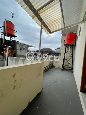 Rumah sewa siap huni 4 Kamar Tidur di Turangga, Bandung Rumah sewa siap huni 4 Kamar Tidur di Turangga, Bandung