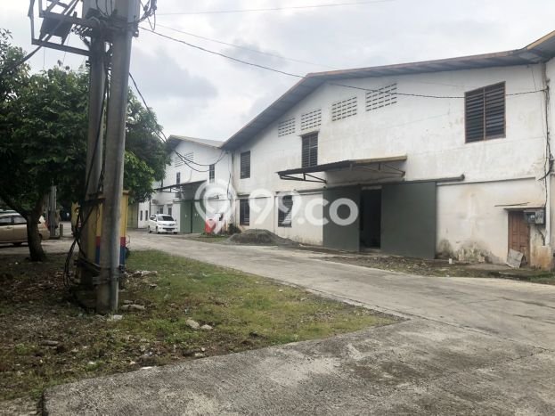 Disewakan Gudang komersial di Kutawaringin luas bangunan 1000m2 Disewakan Gudang komersial di Kutawaringin luas bangunan 1000m2