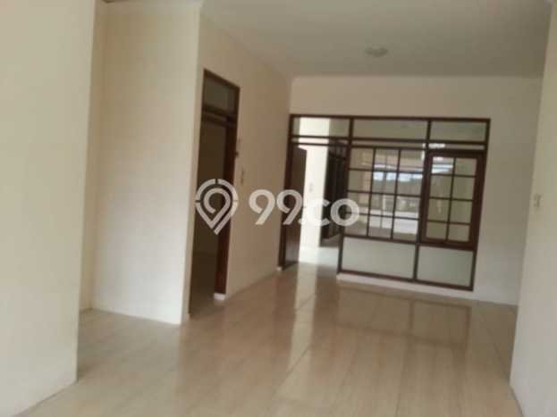 Rumah Sewa Bandung LT 150m2 LB 180m2 Kawasan Taman Kopo Indah Rumah Sewa Bandung LT 150m2 LB 180m2 Kawasan Taman Kopo Indah