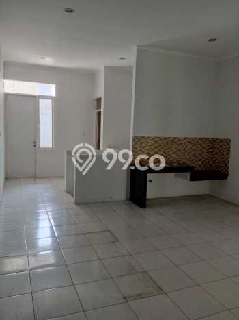 FOR RENT! Ruko di Taman Holis Indah Cocok untuk Bisnis 140m2 FOR RENT! Ruko di Taman Holis Indah Cocok untuk Bisnis 140m2