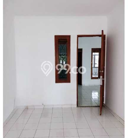 UNIT SPESIAL! Rumah area Antapani, 4 KT, Akses Fasilitas, Luas 250m2m² Bangunan 220m2m² UNIT SPESIAL! Rumah area Antapani, 4 KT, Akses Fasilitas, Luas 250m2m² Bangunan 220m2m²