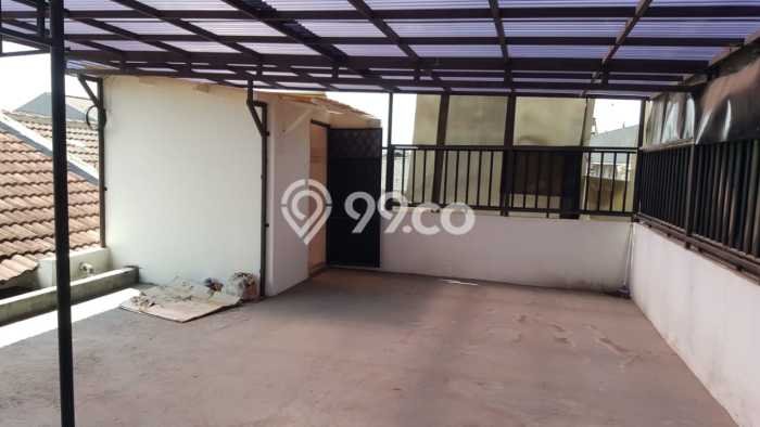 Rumah Sewa Bandung LT 150m2 LB 180m2 Kawasan Taman Kopo Indah Rumah Sewa Bandung LT 150m2 LB 180m2 Kawasan Taman Kopo Indah