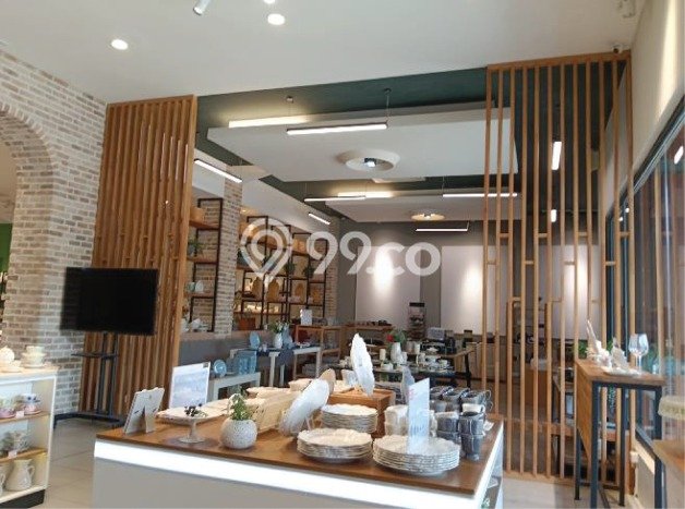 Disewakan Komersial Kawasan , Luas 1973m2m², Lokasi Komersial Disewakan Komersial Kawasan , Luas 1973m2m², Lokasi Komersial