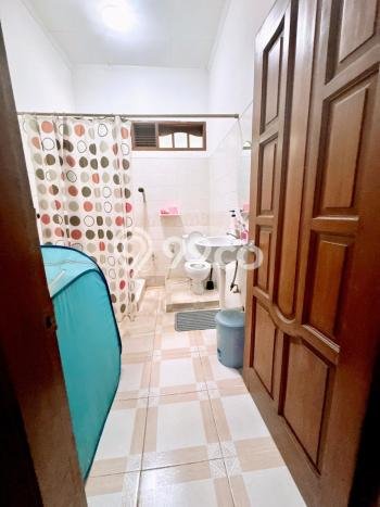 Rumah Modern LT 513m² Siap Huni di Kompleks Cluster Buah Batu, Bandung Rumah Modern LT 513m² Siap Huni di Kompleks Cluster Buah Batu, Bandung