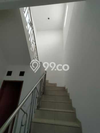 Ruko Strategis di , Luas 394m2m², Lokasi Berkembang Ruko Strategis di , Luas 394m2m², Lokasi Berkembang