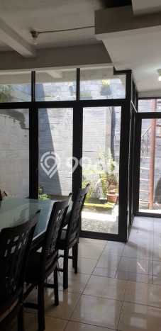 Disewakan! Rumah 5 Kamar Tidur &
3 Kamar Mandi di Kota Baru Parahyangan, Bandung Disewakan! Rumah 5 Kamar Tidur &
3 Kamar Mandi di Kota Baru Parahyangan, Bandung
