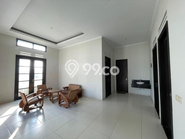 HARGA SPESIAL! Rumah di Kota Baru Parahyangan, Akses ke Fasilitas, 4 KT, Luas 392m² Bangunan 336m² HARGA SPESIAL! Rumah di Kota Baru Parahyangan, Akses ke Fasilitas, 4 KT, Luas 392m² Bangunan 336m²