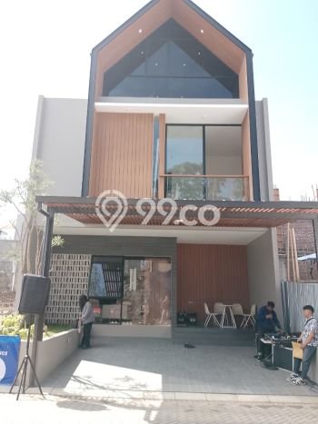 Jual Rumah Mewah Megah Dengan View Eksklusif di Setra Duta, Bandung Jual Rumah Mewah Megah Dengan View Eksklusif di Setra Duta, Bandung