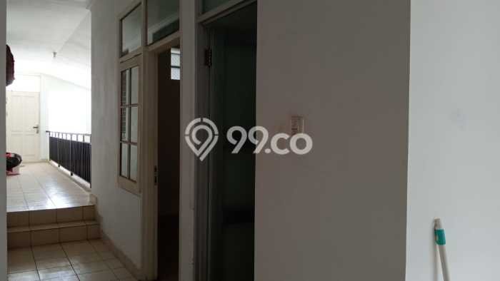 Jual Rumah Luas Elegan Dengan View Cantik di Surya Sumantri, Bandung Jual Rumah Luas Elegan Dengan View Cantik di Surya Sumantri, Bandung