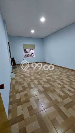 Disewakan! Rumah 4 Kamar Tidur &
3 Kamar Mandi di Riau, Bandung Disewakan! Rumah 4 Kamar Tidur &
3 Kamar Mandi di Riau, Bandung