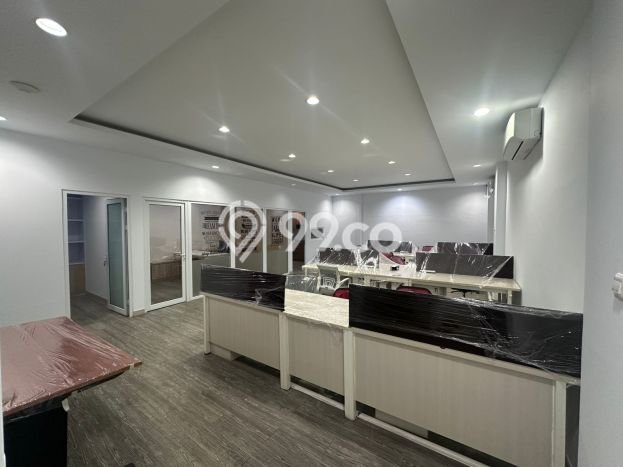 Gudang Bagus Dijual LB 450m2 Lokasi Strategis Jakarta Barat Area Cocok untuk Berbisnis Gudang Bagus Dijual LB 450m2 Lokasi Strategis Jakarta Barat Area Cocok untuk Berbisnis
