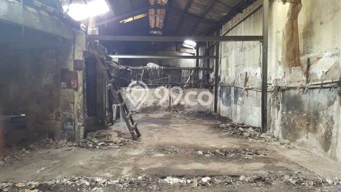 Lokasi Strategis! Dijual Gudang Bisnis di Tambora, Jakarta Barat Kondisi Baik Lokasi Strategis! Dijual Gudang Bisnis di Tambora, Jakarta Barat Kondisi Baik