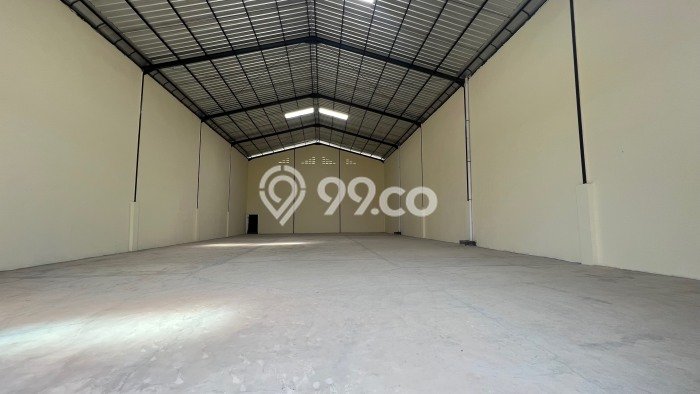 LOKASI STRATEGIS! Gudang Disewakan di , Luas 375m2m², Area Ramai LOKASI STRATEGIS! Gudang Disewakan di , Luas 375m2m², Area Ramai