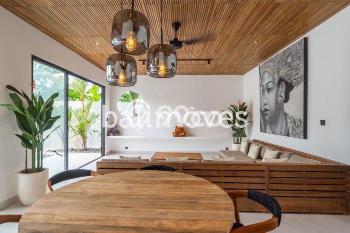Dijual Vila di , Area 317m2m², Akses ke fasilitas Dijual Vila di , Area 317m2m², Akses ke fasilitas