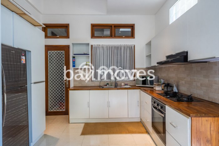 Aset Strategis! Vila di , Luas 730m2m², Hasil Menjanjikan untuk investasi Aset Strategis! Vila di , Luas 730m2m², Hasil Menjanjikan untuk investasi