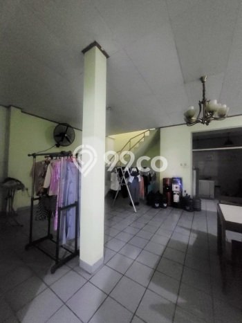 Rumah Mewah LB 200m2 Siap Pakai Desain Elegan di BSD Griya Loka, Tangerang Rumah Mewah LB 200m2 Siap Pakai Desain Elegan di BSD Griya Loka, Tangerang