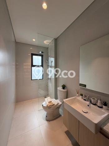 Rumah Elit Modern Siap Huni di BSD City Tangerang Rumah Elit Modern Siap Huni di BSD City Tangerang