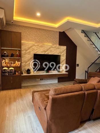 Disewakan Rumah Konsep Minimalis di BSD Tangerang Selatan dengan 5 KT Disewakan Rumah Konsep Minimalis di BSD Tangerang Selatan dengan 5 KT