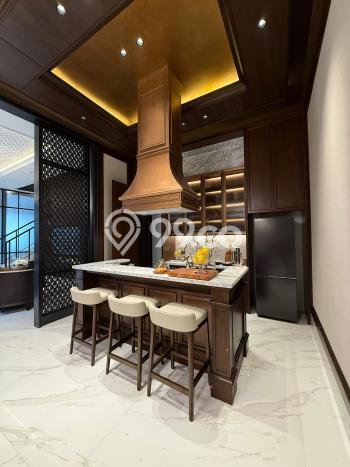 Ready to Use! Luxury House LT 240m2 Desain Modern di Gading Serpong Ready to Use! Luxury House LT 240m2 Desain Modern di Gading Serpong