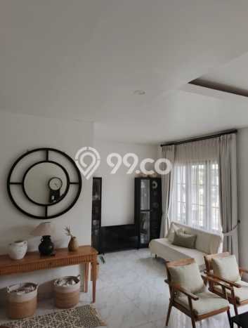Ready to Use! Premium House LT 112m2 Desain Elegan di BSD Ready to Use! Premium House LT 112m2 Desain Elegan di BSD