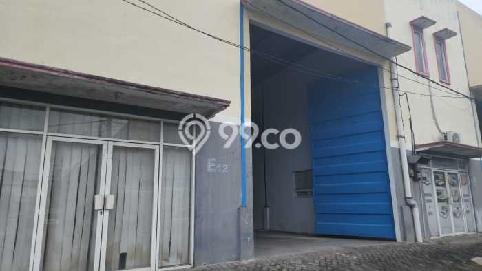 Disewakan Gudang di Waru Sidoarjo LT 300m2, LB 300m2 Disewakan Gudang di Waru Sidoarjo LT 300m2, LB 300m2
