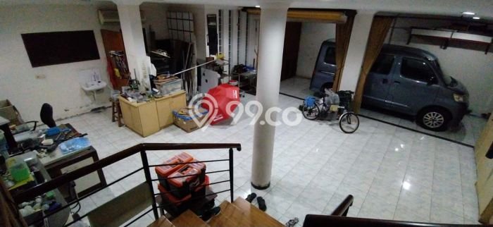 Jual Rumah Mewah Elegan Dengan View Eksklusif di Setra Duta, Bandung Jual Rumah Mewah Elegan Dengan View Eksklusif di Setra Duta, Bandung