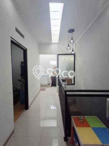 Dijual Rumah 3 Kamar Lokasi Ideal Bagus dan Strategis di Mandalajati Dijual Rumah 3 Kamar Lokasi Ideal Bagus dan Strategis di Mandalajati