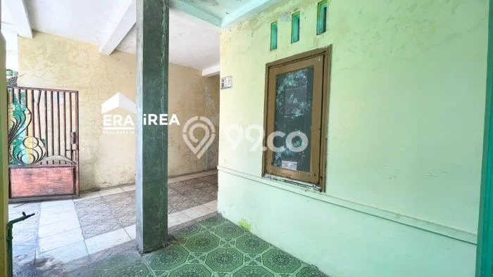 Rumah Budget Favorit Dijual Area Teras LT 139m2 Rumah Budget Favorit Dijual Area Teras LT 139m2