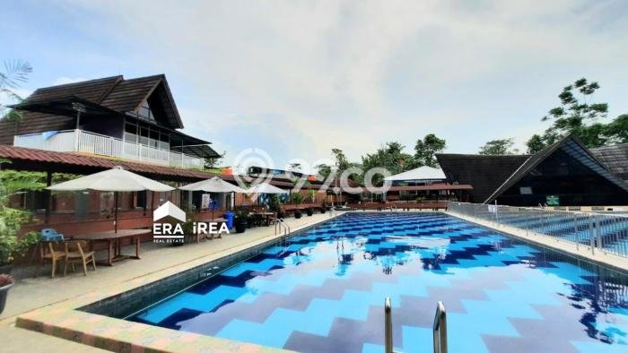 Dijual! Komersial di Boyolali Kota Boyolali LT 6892m2 / LB 3500m2 Kawasan Bisnis Dijual! Komersial di Boyolali Kota Boyolali LT 6892m2 / LB 3500m2 Kawasan Bisnis
