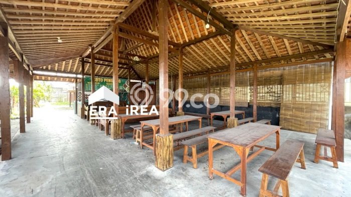 Lokasi Strategis! Dijual Komersial Bisnis di Banyudono, Boyolali Kondisi Baik Lokasi Strategis! Dijual Komersial Bisnis di Banyudono, Boyolali Kondisi Baik