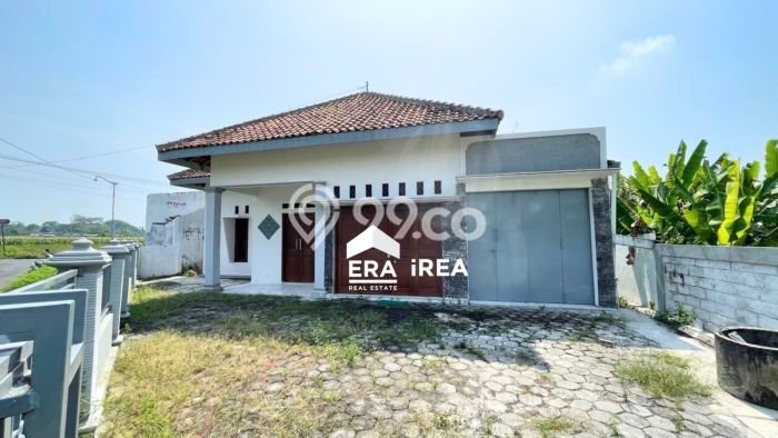 Rumah Strategis Modern Lb 180m2 di Banyudono, Boyolali Rumah Strategis Modern Lb 180m2 di Banyudono, Boyolali