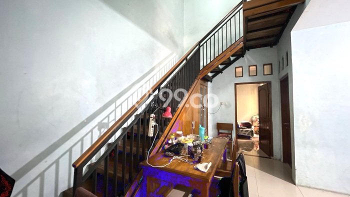 Rumah Modern Minimalis 5 Kamar Bisa Langsung Pindah di Colomadu Rumah Modern Minimalis 5 Kamar Bisa Langsung Pindah di Colomadu