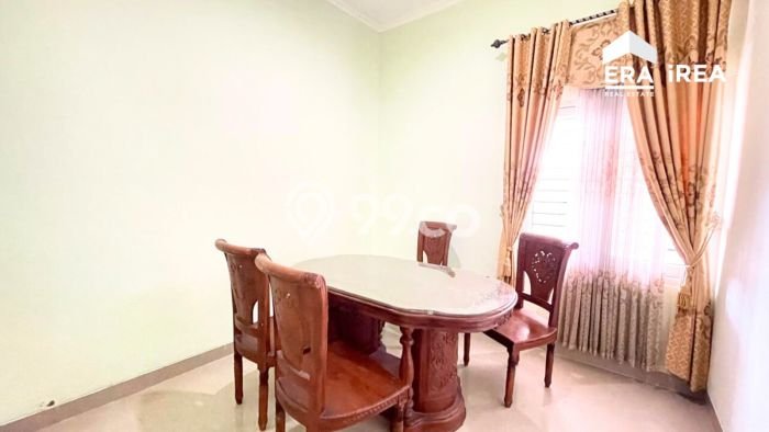 Hunian Cantik Minimalis Lb 200m2 di Kartasura, Sukoharjo Hunian Cantik Minimalis Lb 200m2 di Kartasura, Sukoharjo