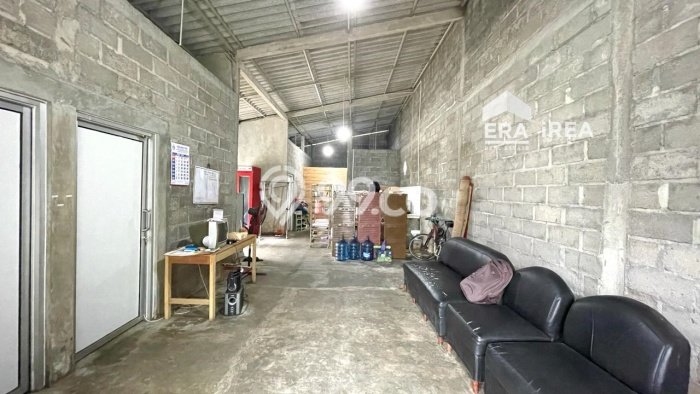 Hunian Strategis 4 KT LB 140m2 Kondisi Bagus di Boyolali Kota Hunian Strategis 4 KT LB 140m2 Kondisi Bagus di Boyolali Kota
