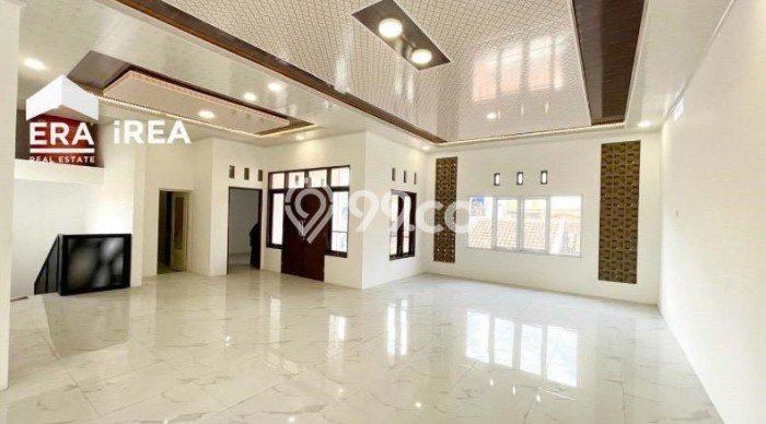 For Sale Rumah 4 Kamar Lokasi Ideal Nyaman dan Strategis di Kartasura For Sale Rumah 4 Kamar Lokasi Ideal Nyaman dan Strategis di Kartasura