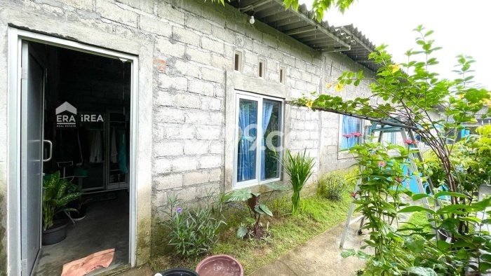 Hunian Strategis 4 KT LB 140m2 Kondisi Bagus di Boyolali Kota Hunian Strategis 4 KT LB 140m2 Kondisi Bagus di Boyolali Kota
