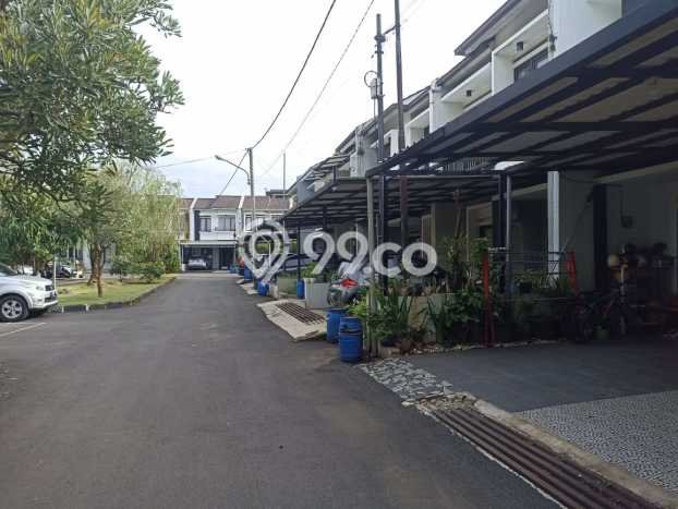 Rumah Modern Cantik 5 Kamar Bisa Langsung Pindah di Andir Rumah Modern Cantik 5 Kamar Bisa Langsung Pindah di Andir