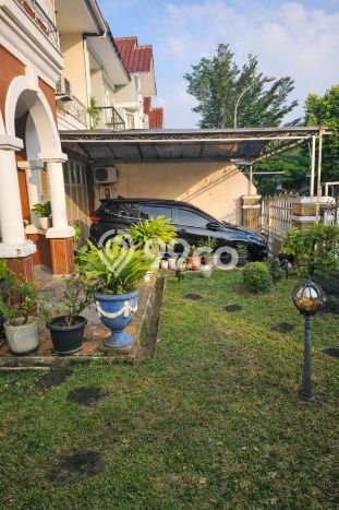 Siap Huni Hunian Elit 6 Kamar di BSD Dekat ke Mana Saja Siap Huni Hunian Elit 6 Kamar di BSD Dekat ke Mana Saja