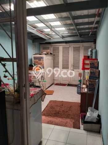Rumah Mewah LB 175m2 Siap Huni Desain Elegan di Sektor 3 - Bintaro, Tangerang Selatan Rumah Mewah LB 175m2 Siap Huni Desain Elegan di Sektor 3 - Bintaro, Tangerang Selatan