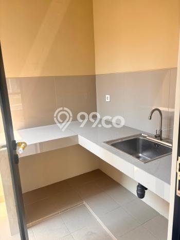 Rumah Sewa Tangerang LT 80m2 LB 82m2 Kawasan Suvarna Sutera Rumah Sewa Tangerang LT 80m2 LB 82m2 Kawasan Suvarna Sutera